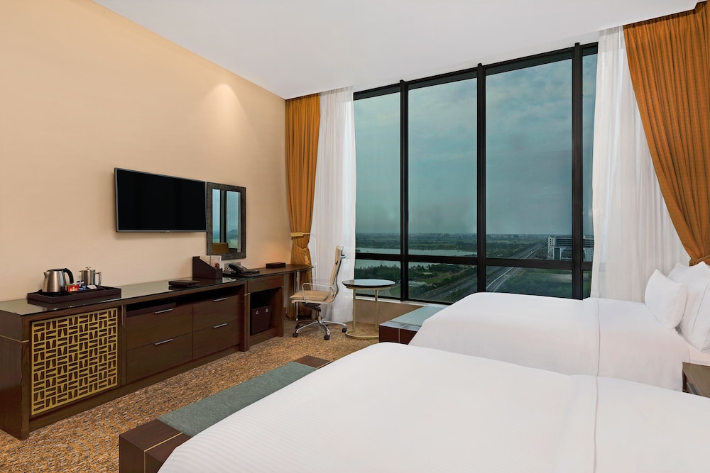 Available room