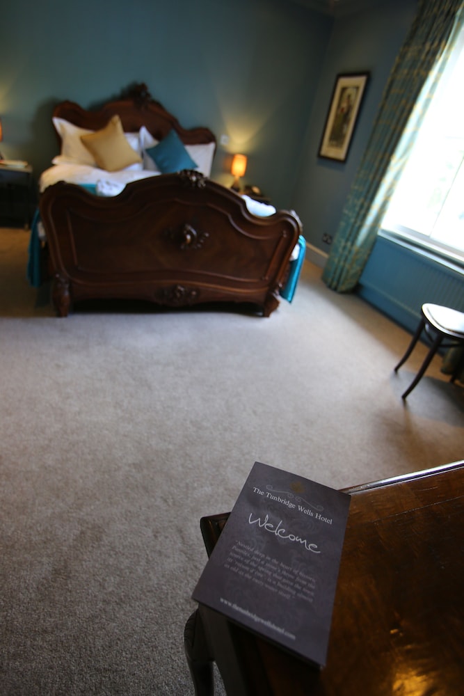 Family Room photo 2