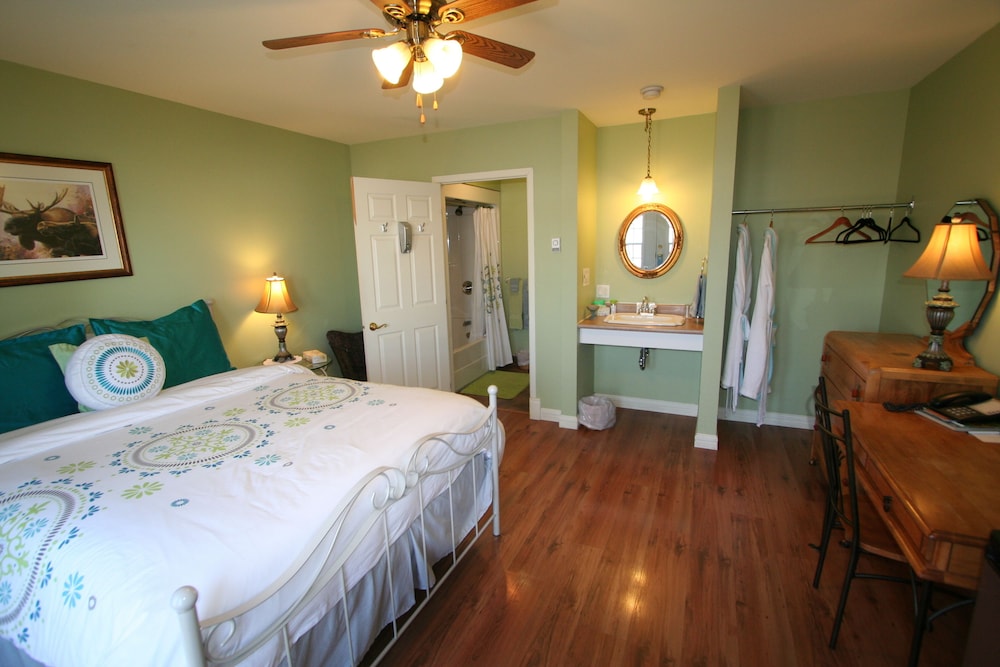 Comfort Room, 1 Queen Bed photo 1