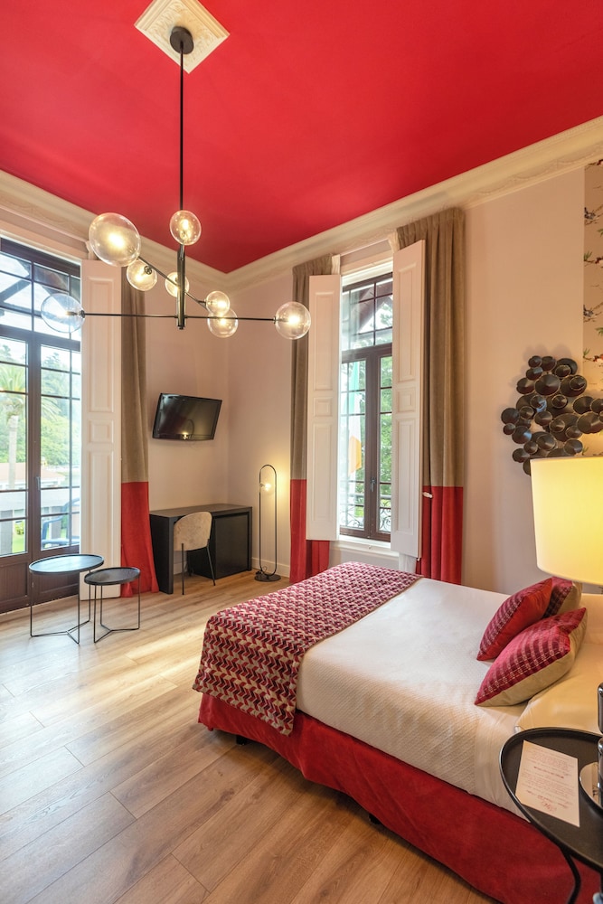 Standard Room photo 2