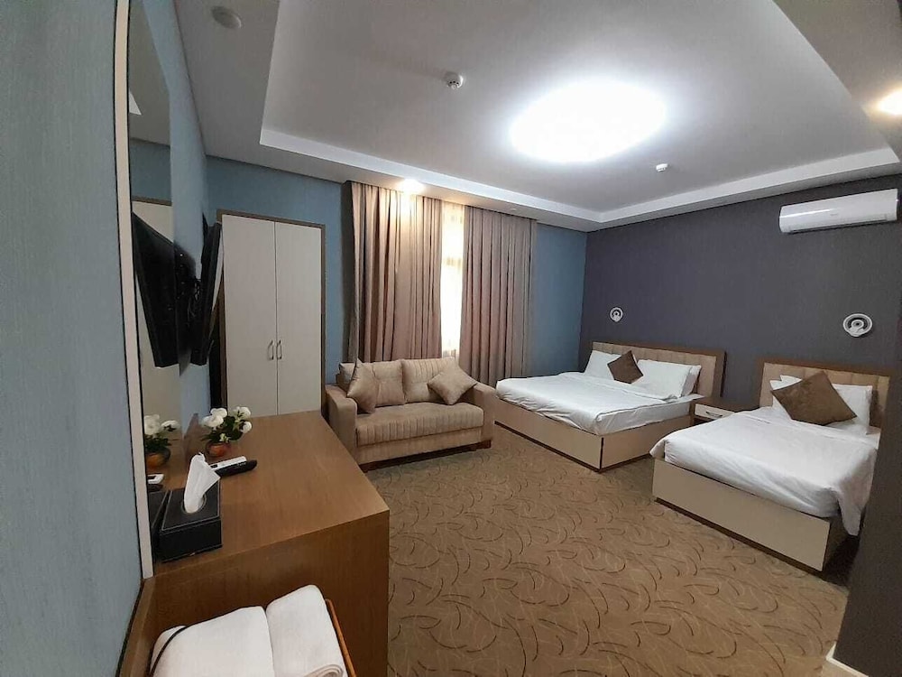 Executive Triple Room
