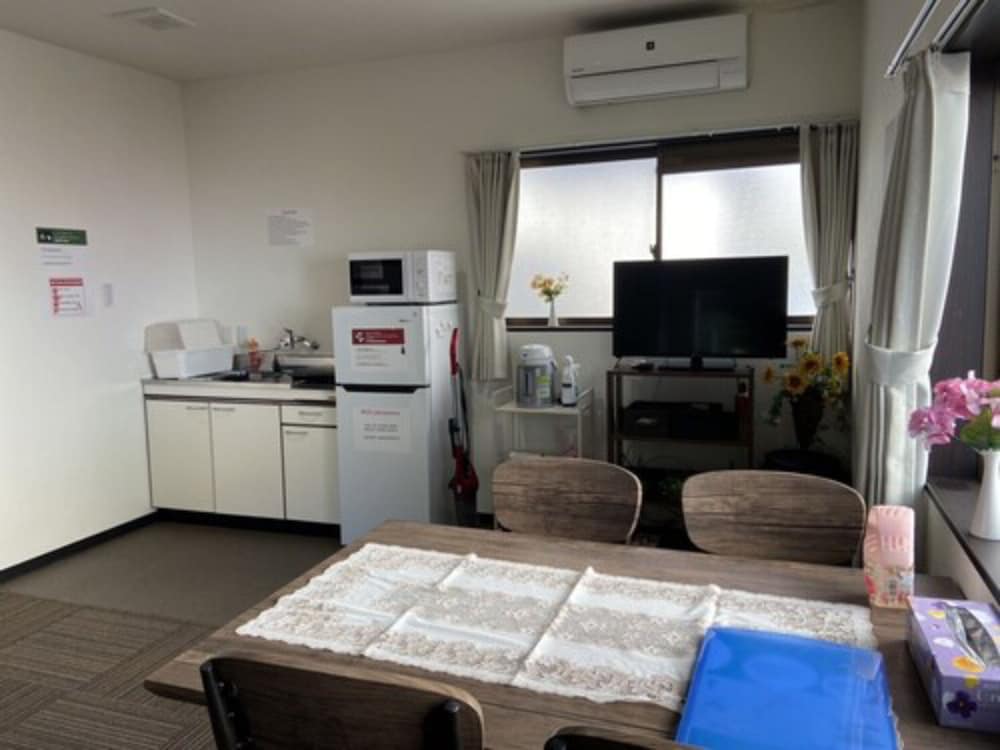 Family Room - Photo 8