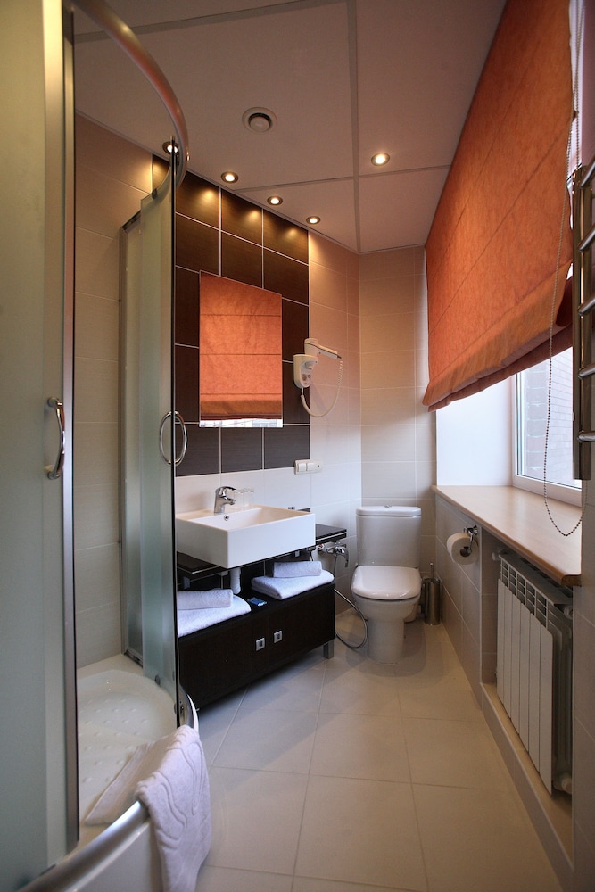 Economy Double Room photo 2