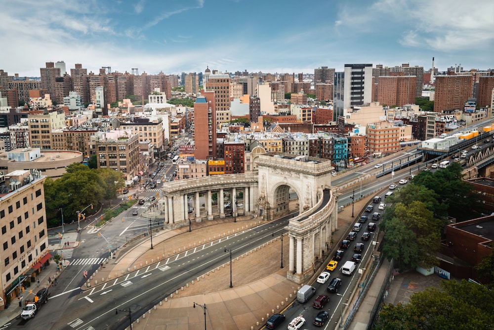 Suite (Manhattan Bridge View) thumbnail 5
