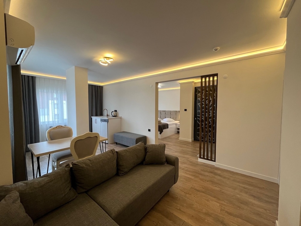Exclusive Suite, 1 Queen Bed with Sofa bed, Sea View photo 1