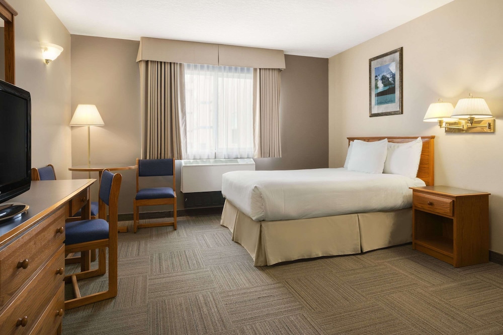 Studio Suite, 1 Queen Bed, Non Smoking