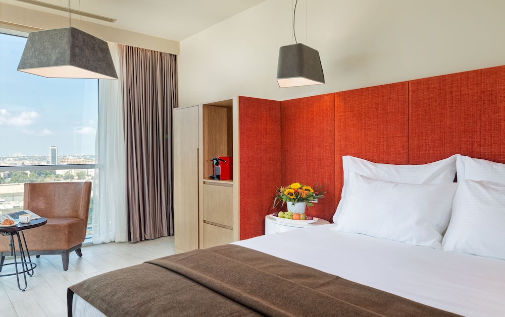 Premium Double or Twin Room, Club Lounge Access photo 1