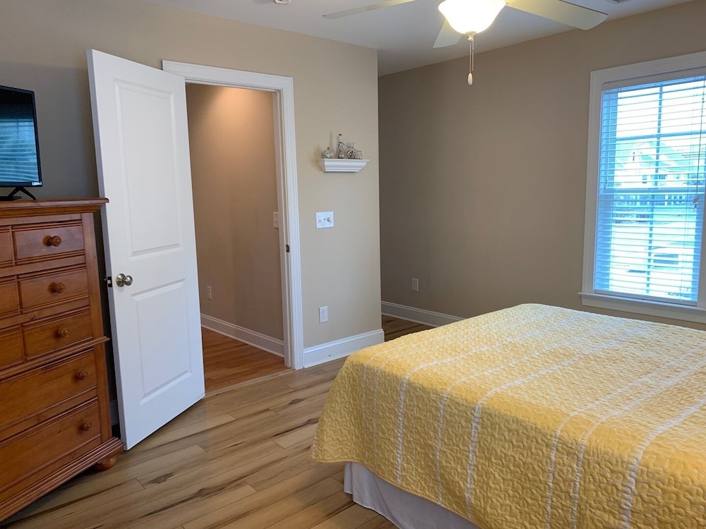 House, 4 Bedrooms photo 1