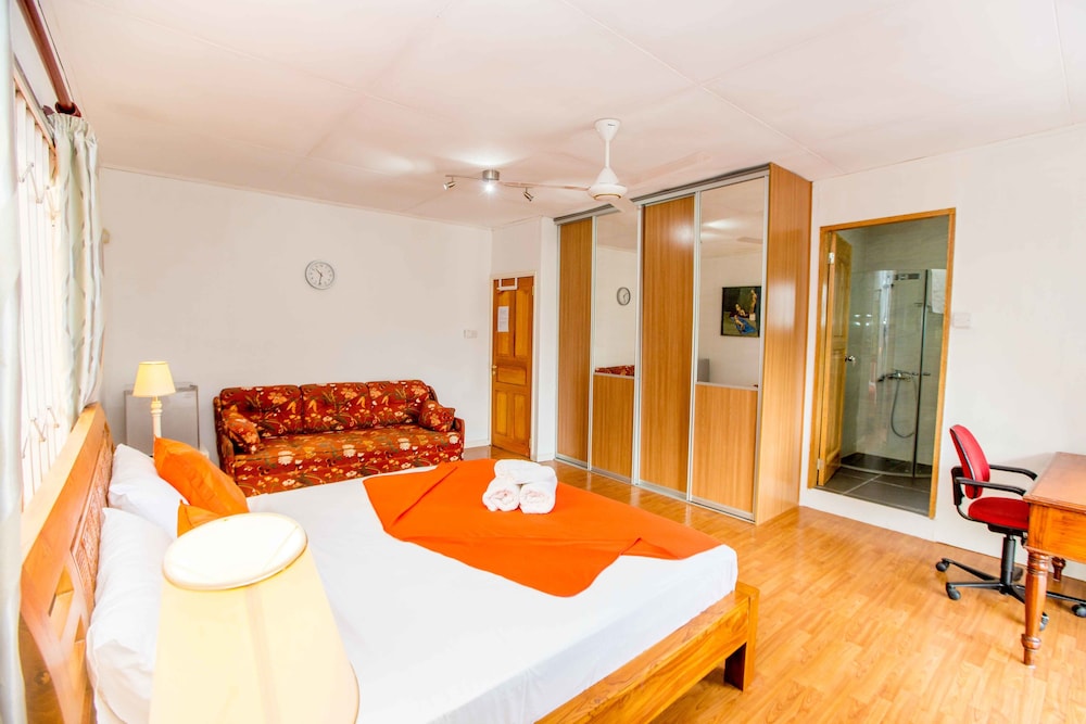 Deluxe Double Room, 1 King Bed, Sea View, Mountainside photo 2