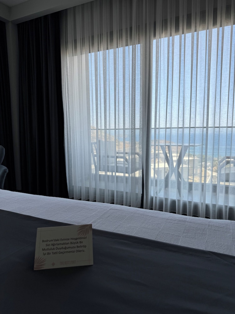 Premium Double Room photo 2