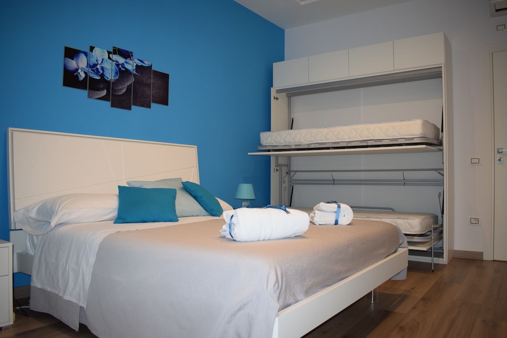 Deluxe Room, Multiple Beds, City View (Turchese)