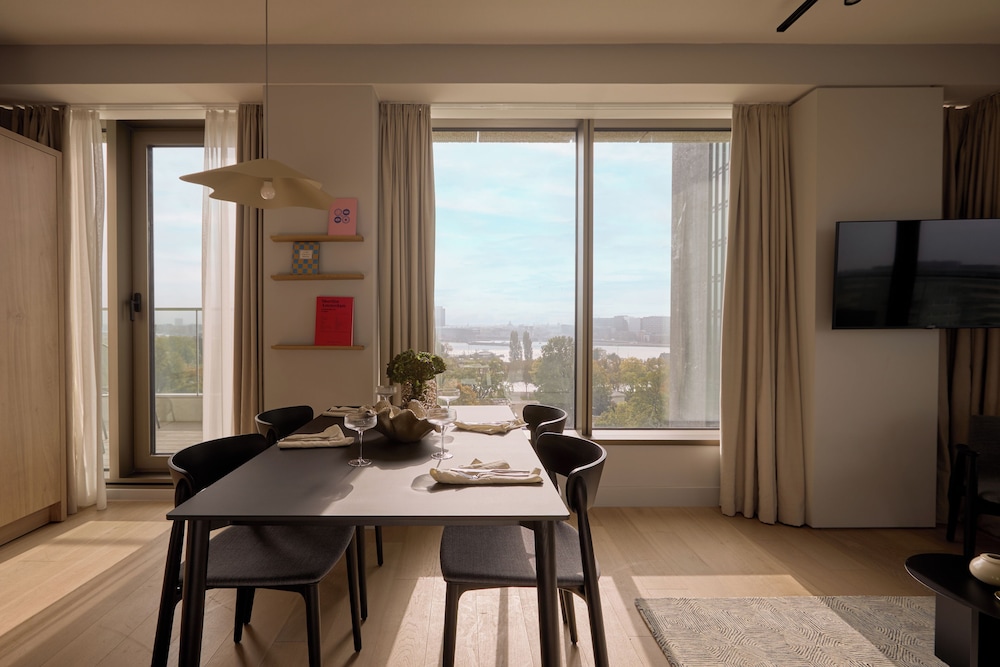 Executive Apartment photo 2