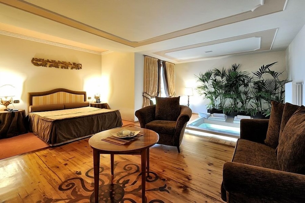 Junior Double Room photo 2