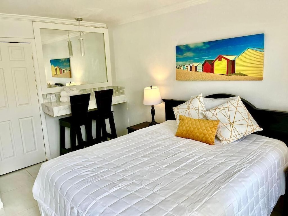 Standard Single Room, 1 Bedroom, Non Smoking, Courtyard View