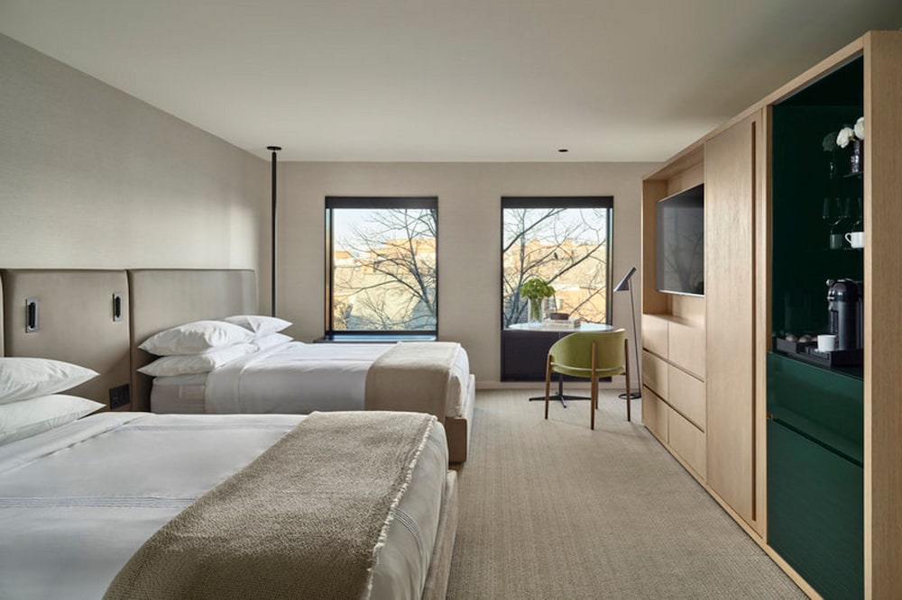 Premium Room, 2 Queen Beds photo 3