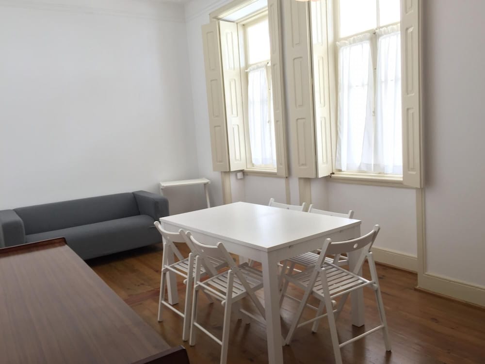 Apartment photo 2