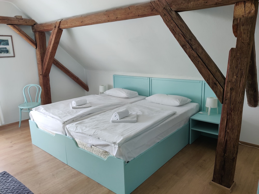 Standard Triple Room, Garden View