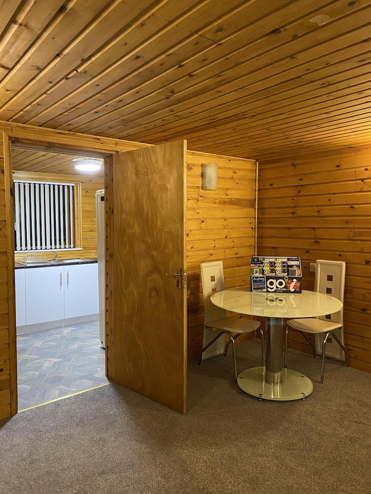 Superior Apartment, Private Bathroom (The Hedgehog Burrow)