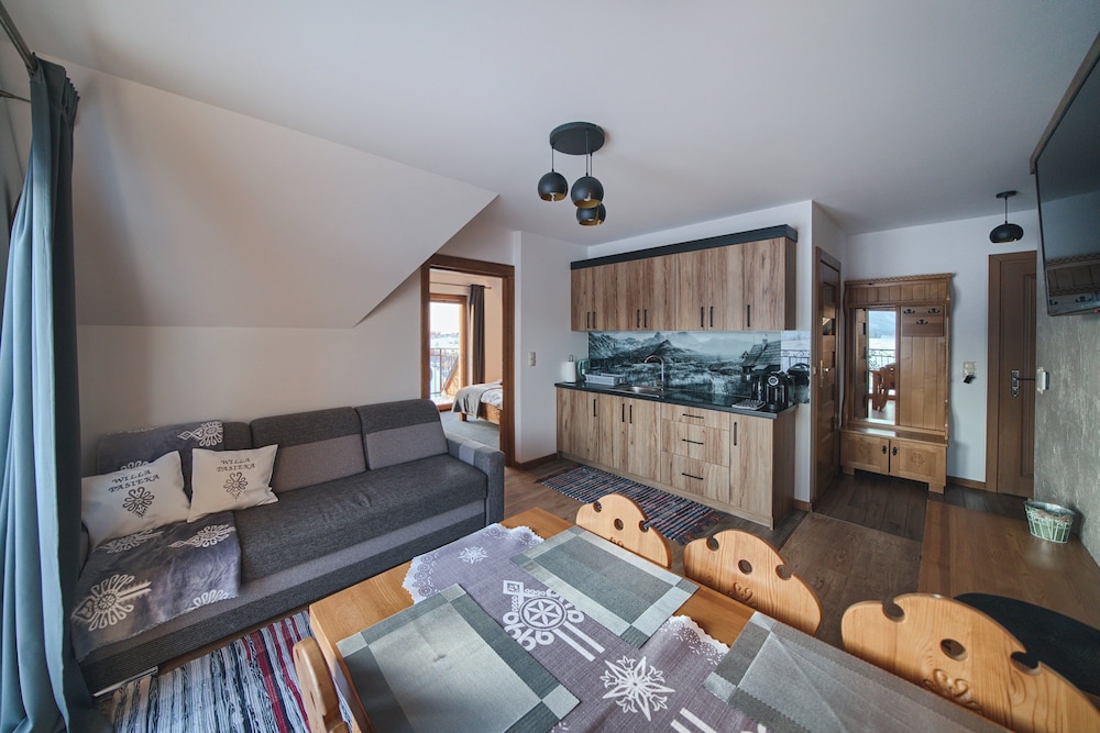 Apartament typu Deluxe z tarasem photo 2