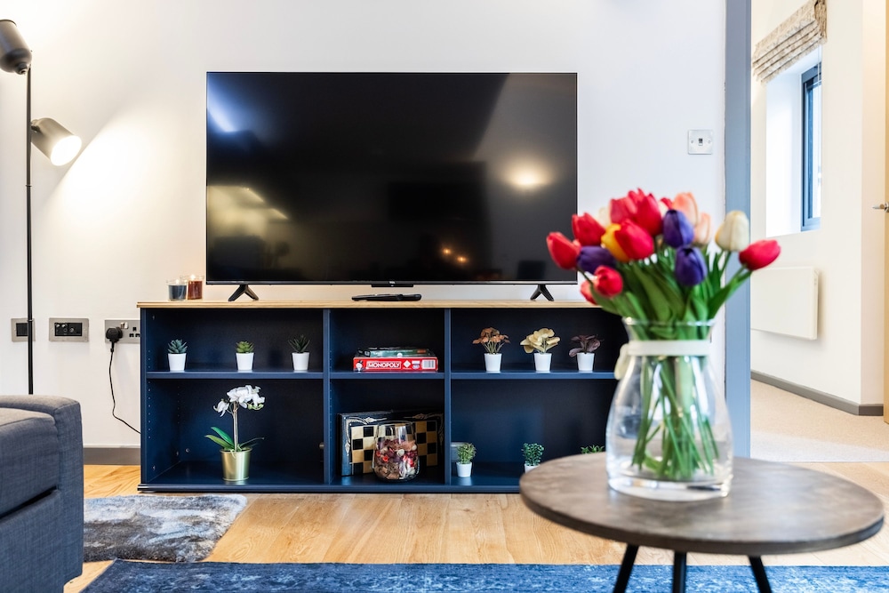 2 Bed 2 Bath Deluxe Flat in Kensington, Foto 38