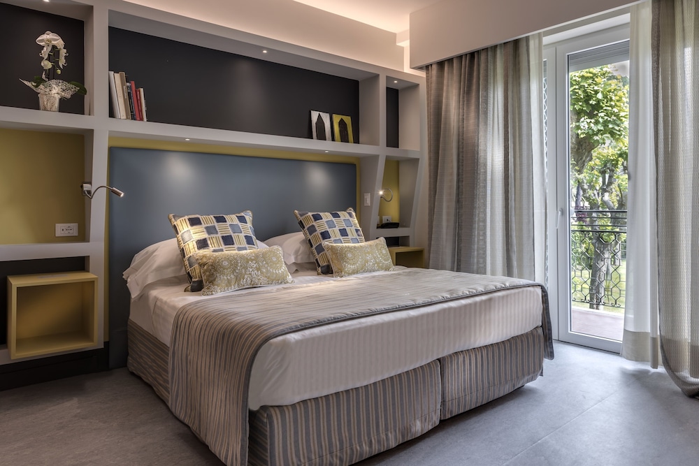Classic Double Or Twin Room, Garden View