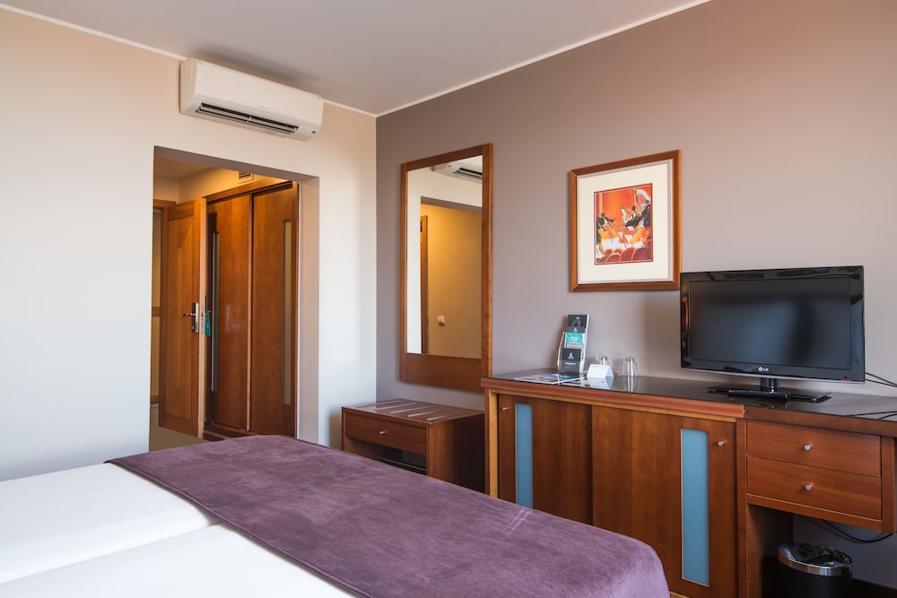 Superior Twin Room - Photo 5