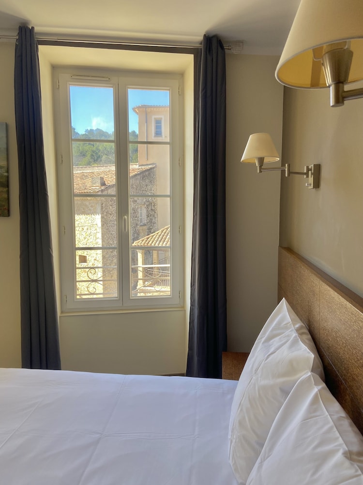 Classic Room - Photo 7