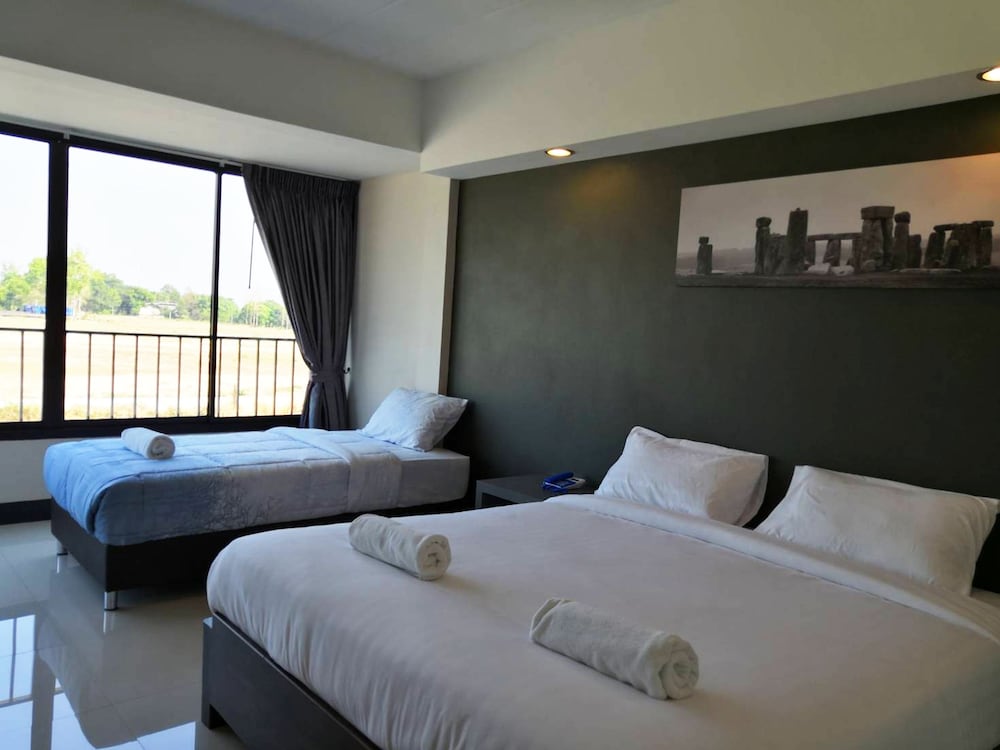 Family Triple Room, Multiple Beds, Non Smoking photo 1
