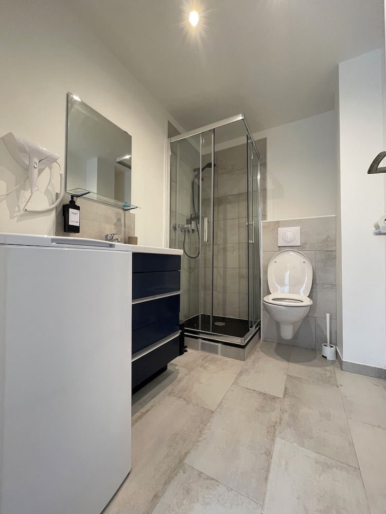 Studio Suite photo 2
