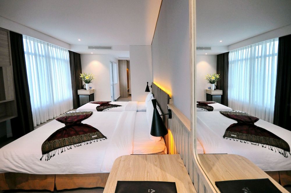 Premium Room, Sea View - Photo 9