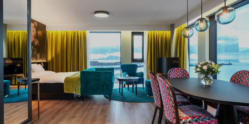 Suite, Non Smoking photo 1