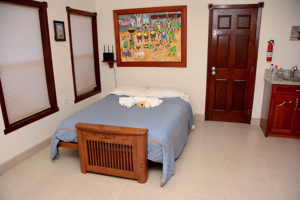 Comfort Single Room, 1 Bedroom (Orchid)