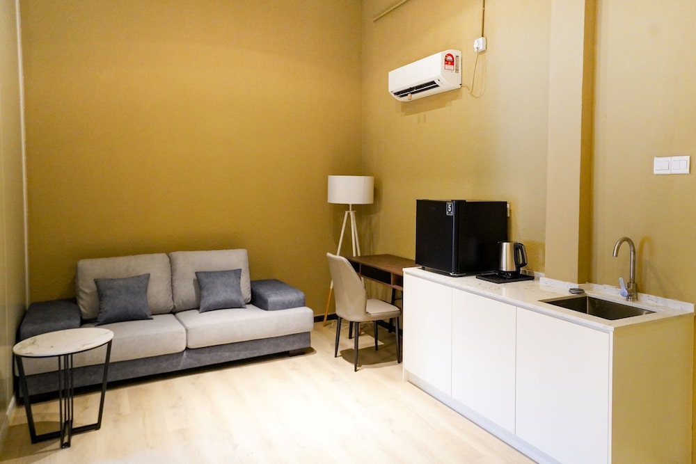Classic Suite, 2 Bedrooms - Photo 5