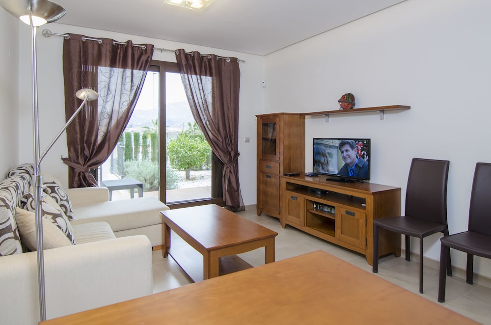 Apartment, 2 Bedrooms, Sea View photo 3