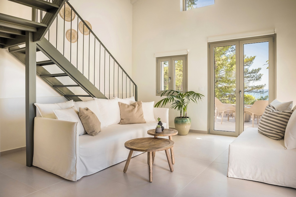 Panoramic Split Level Two-Bedroom Villa with Sea view photo 1