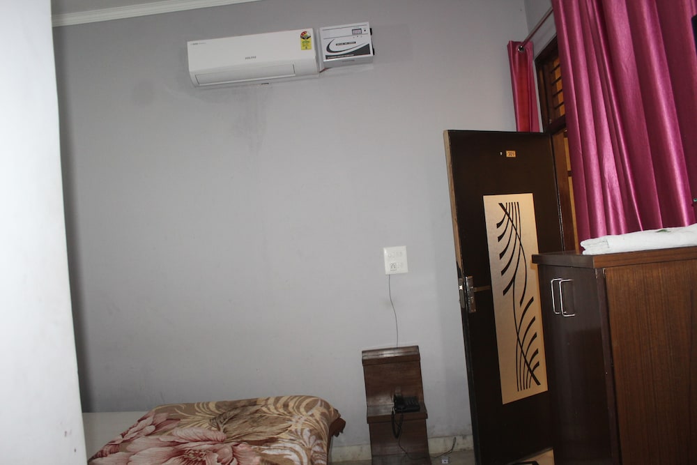 Deluxe Double Room, City View photo 1