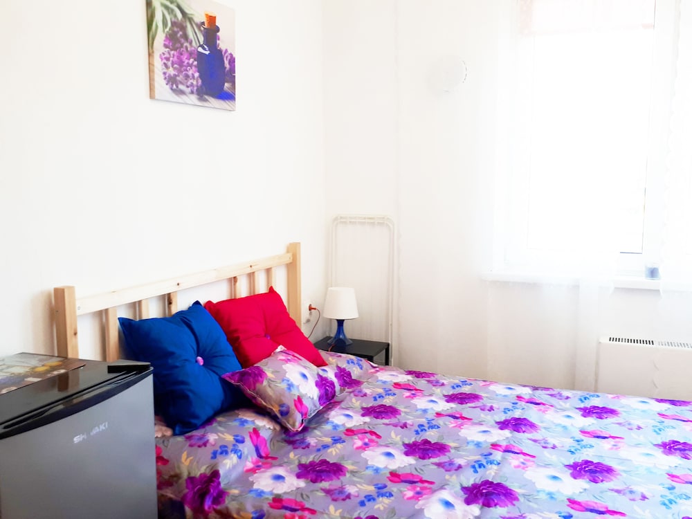 Studio, Ground Floor (Provence) photo 1