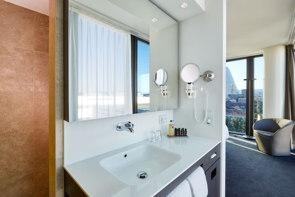Superior Room - Photo 12