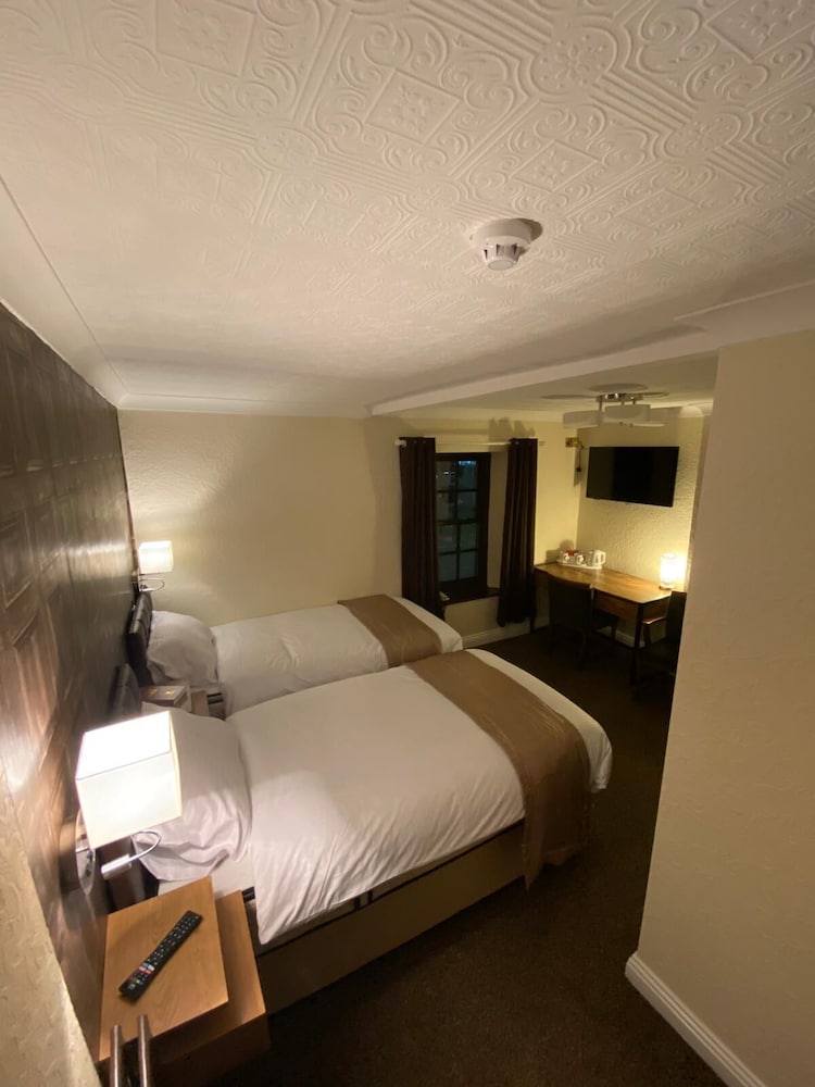 Classic Twin Room, Ensuite - Photo 5