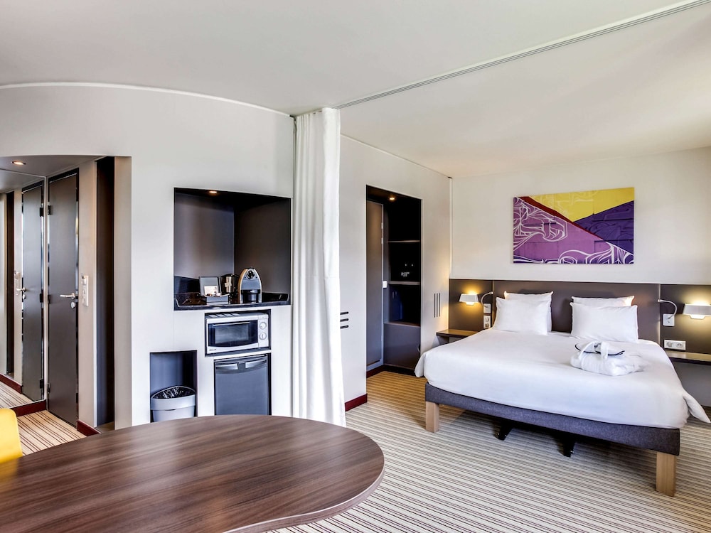 Novotel Suites Paris Montreuil Vincennes — photo 103