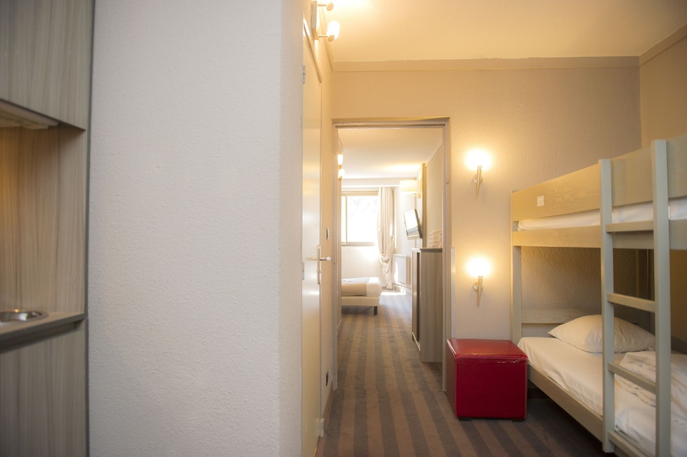 Quadruple Room photo 3