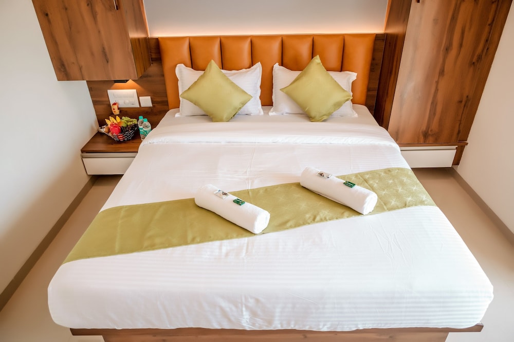 Deluxe Room - Photo 3