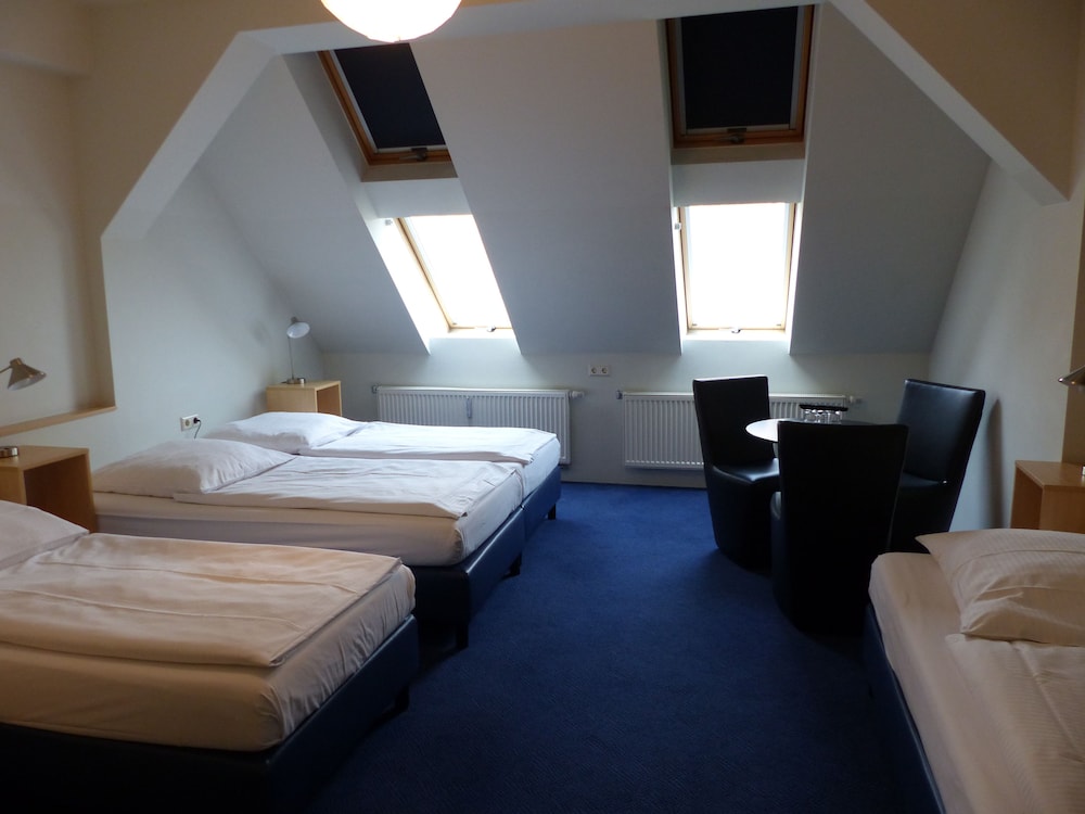 Quadruple Room photo 2