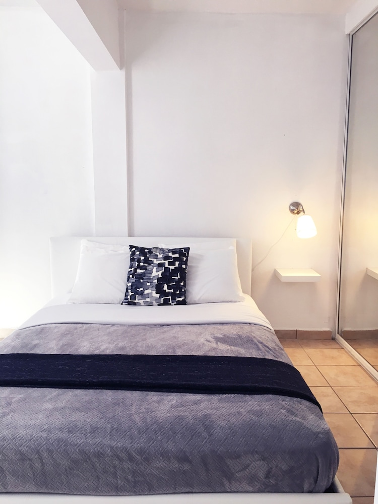 Apartment photo 3
