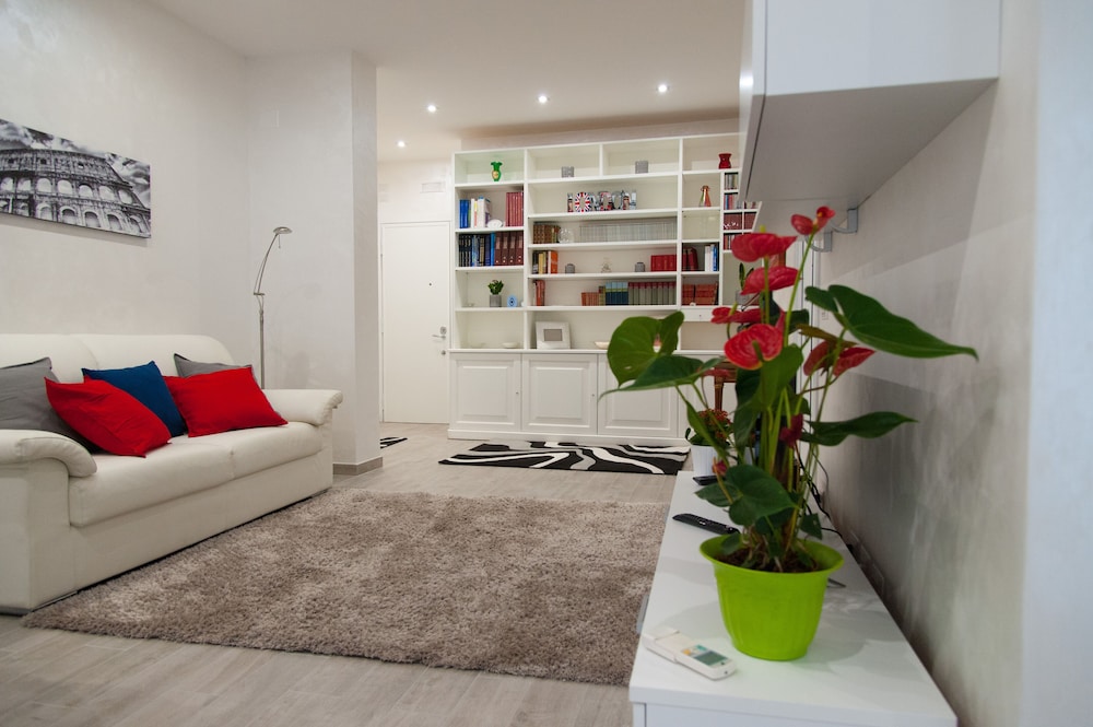 Apartment, 2 Bedrooms, Smoking, Balcony