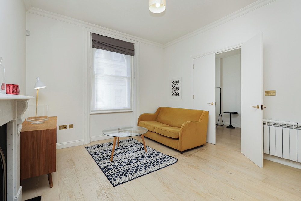 Economy Apartment photo 3