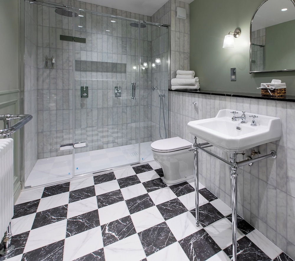Coastal Suite King photo 2