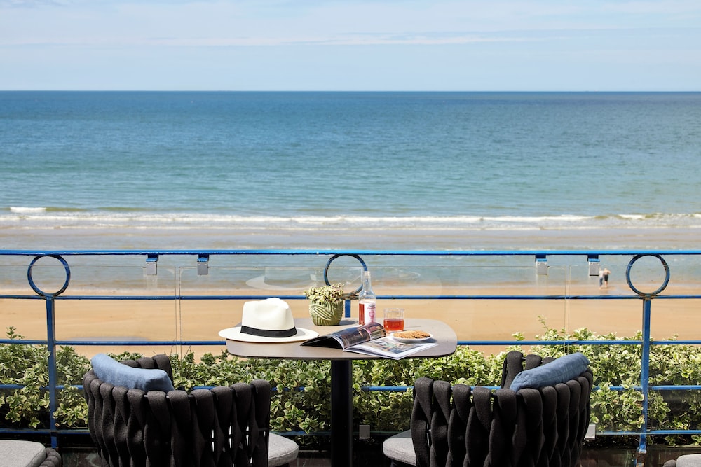 Chambre Deluxe, 1 très grand lit, terrasse, vue mer Chambre Deluxe, 1 très grand lit, terrasse, vue mer