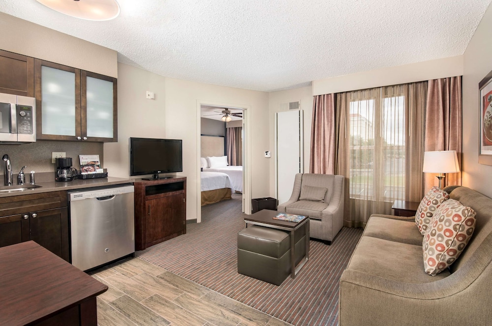 Suite, 1 Bedroom, Non Smoking thumbnail 6