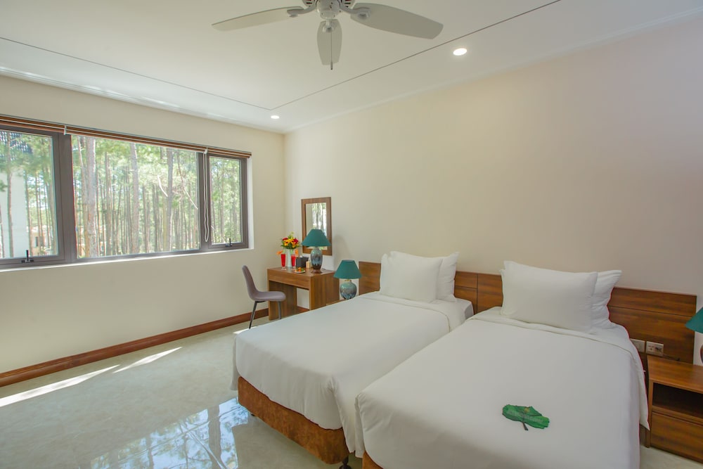 Deluxe Double Room, 1 Bedroom, Garden View - Photo 5